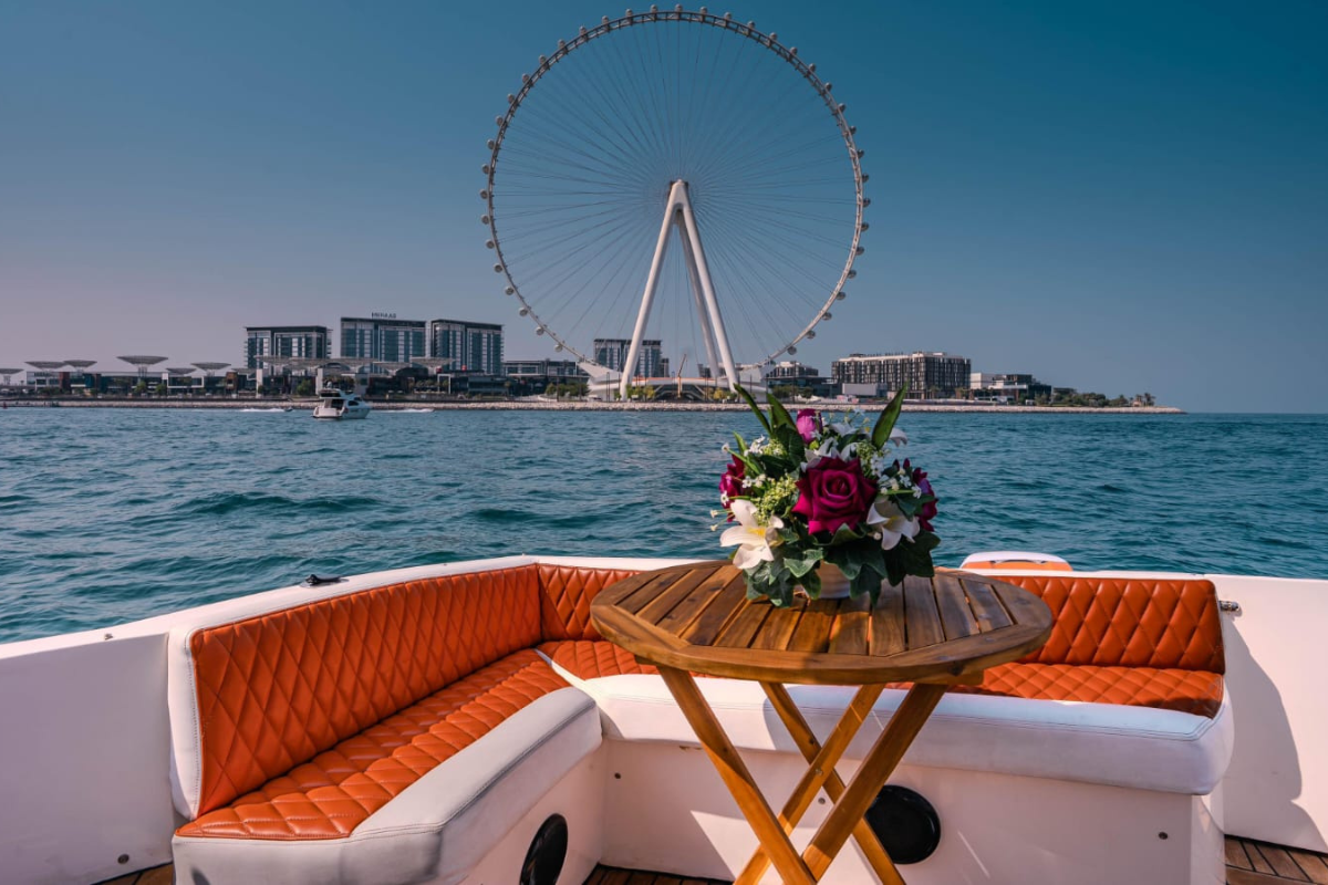 36 ft private yacht experience in Dubai Marina