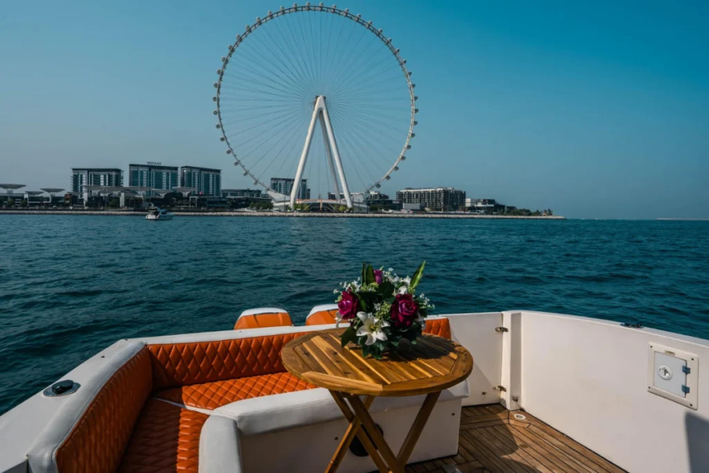 36 ft Oryx yacht seating and dining area