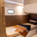 48ft yacht rental in Dubai Marina YRD signature – photo 7 of 9