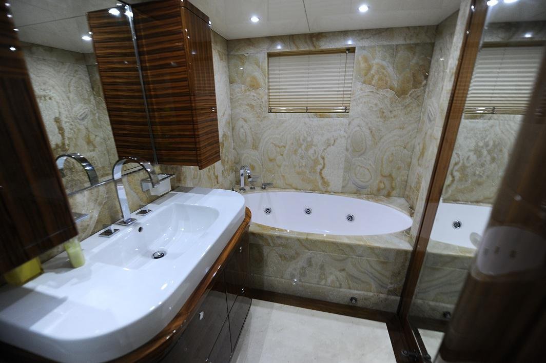 Luxury bathroom onboard YRD Sovereign 101ft superyacht