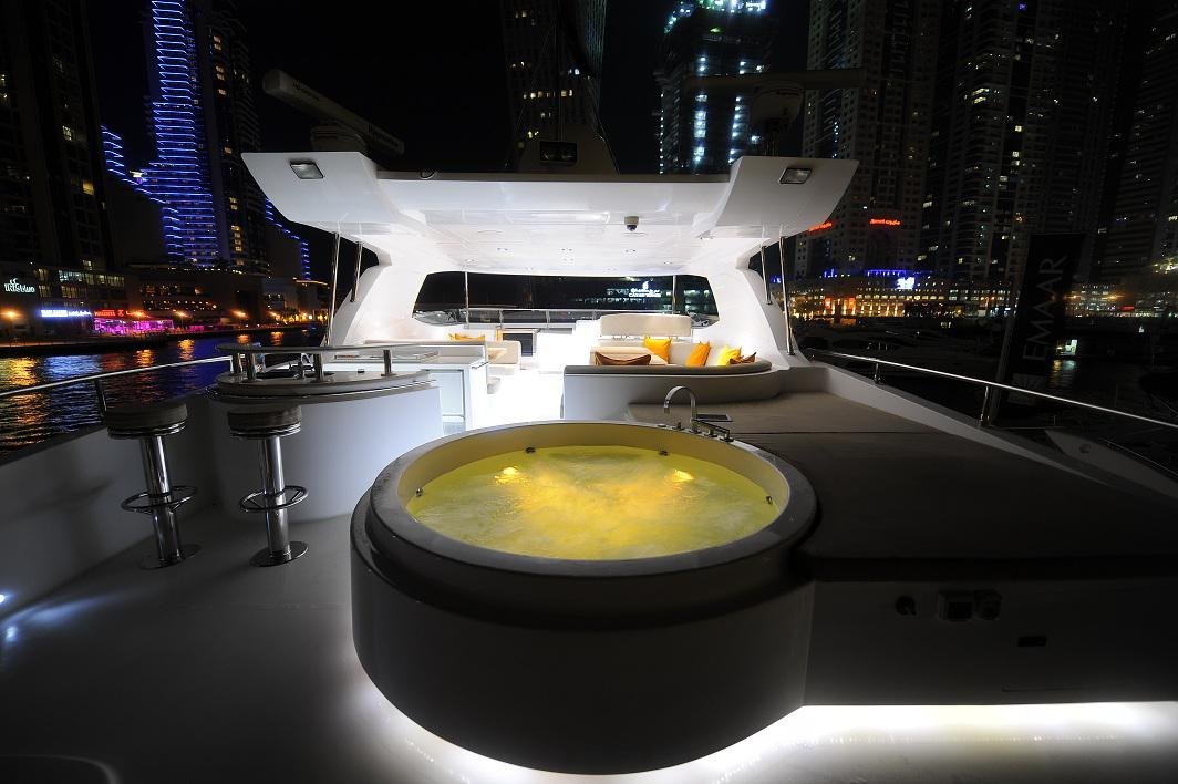 Jacuzzi deck on YRD Sovereign 101ft luxury yacht in Dubai