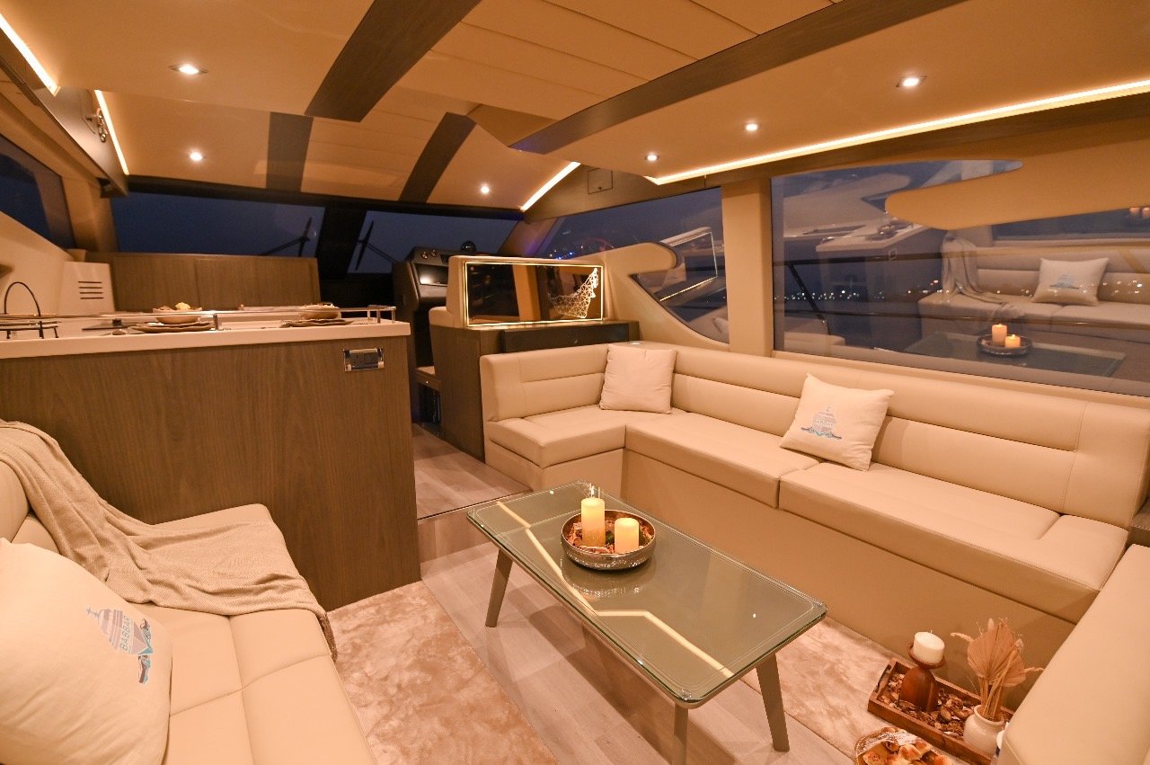 YRD Signature 50ft Yacht (6)