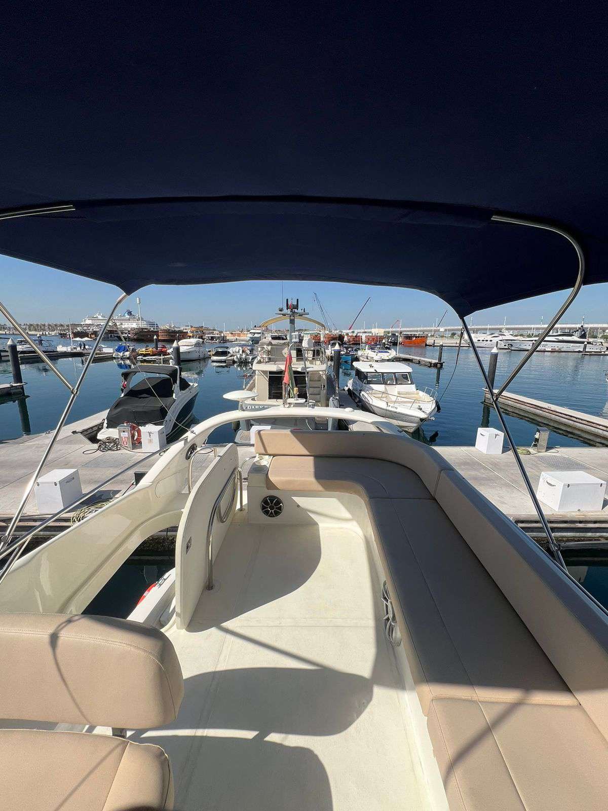 Front deck lounging space on YRD Signature 43ft