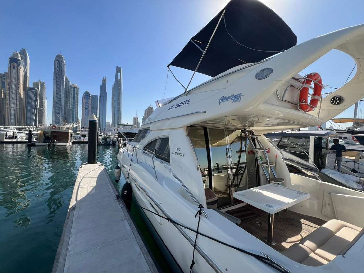 yrd-signature-43ft-yacht-dubai (3)